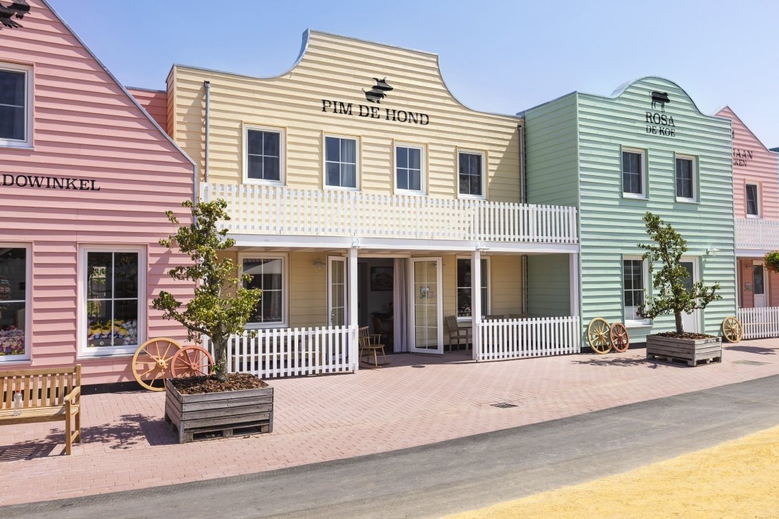 Luxus-Dorfstraße (10 Personen)