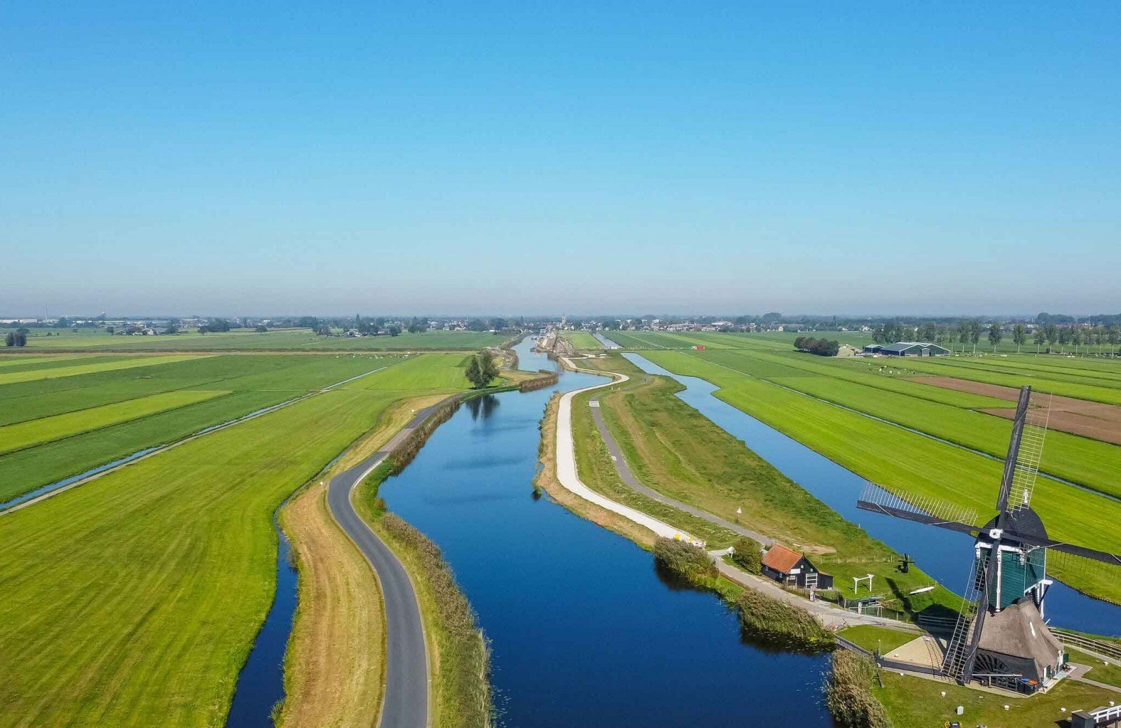 Spazieren in der Polderlandschaft