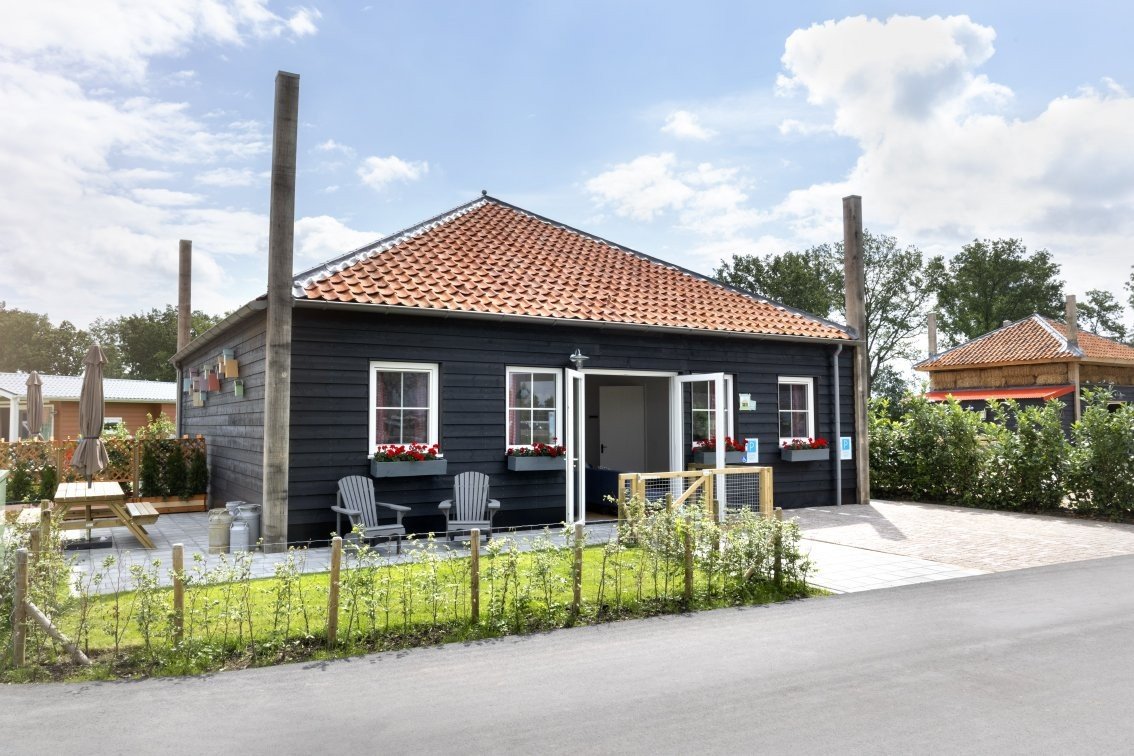 Heuhaufen (4 Personen)