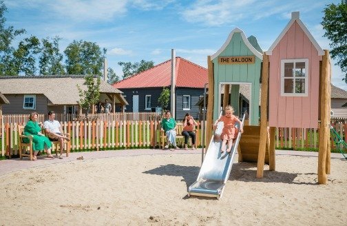 Ferienpark Molenwaard mit vielen thematisierten Einrichtungen für Kinder