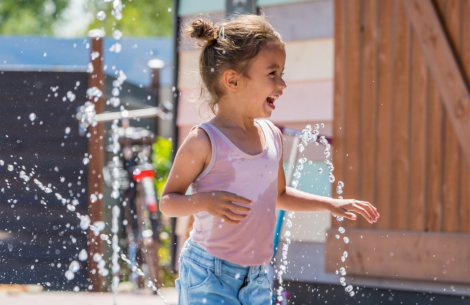 Brunnenplatz und Wasserspiele
